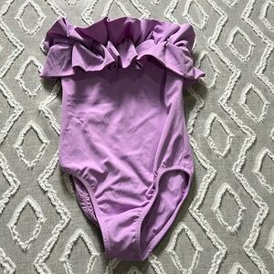 sleek strapless one-piece swimsuit
Amita Naithani for Boston proper xs. A312